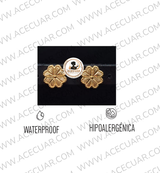 Aretes trebol dorado